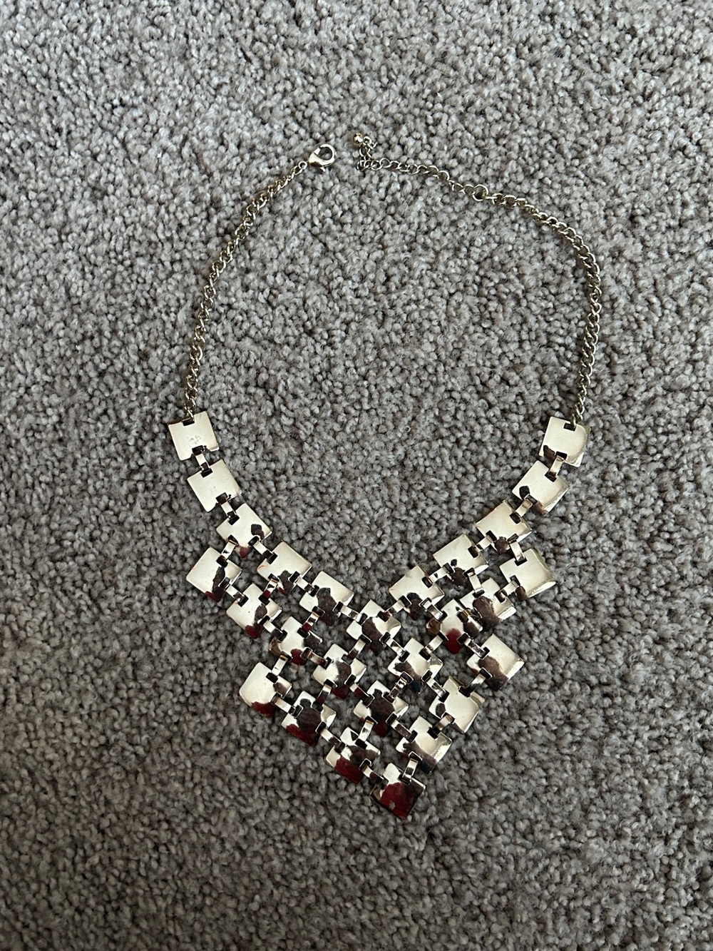 H&M gold colored plated statement necklace